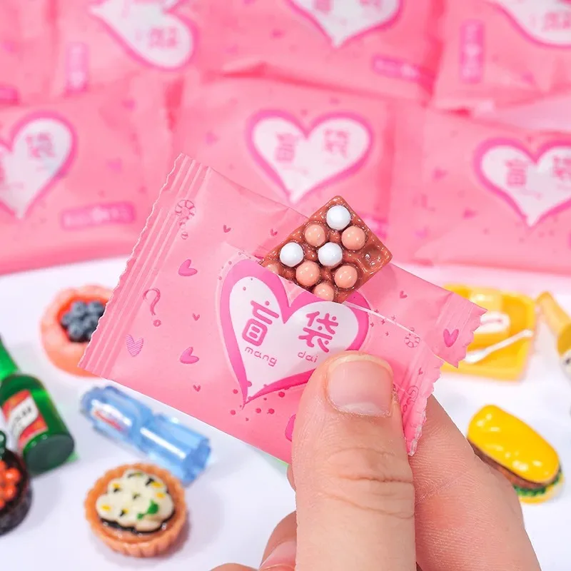 Random Style Bag Miniature Foo - огляд і ціна Food Drink Snacks